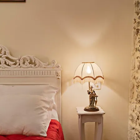 Casa Di Silvia 罗希姆诺